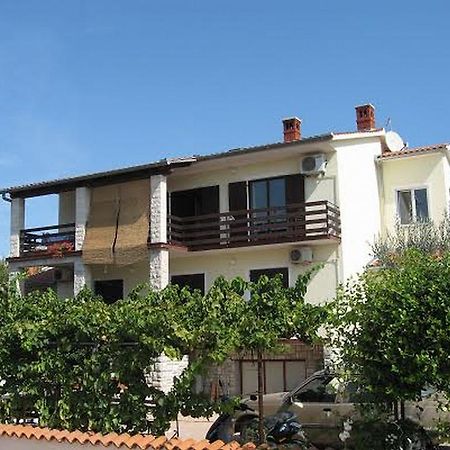 Apartments Branka Medulin Extérieur photo