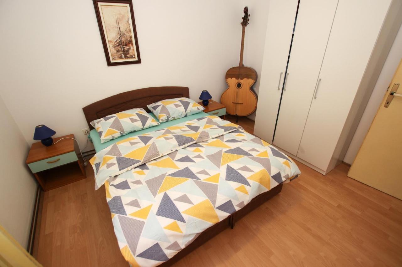 Apartments Branka Medulin Extérieur photo
