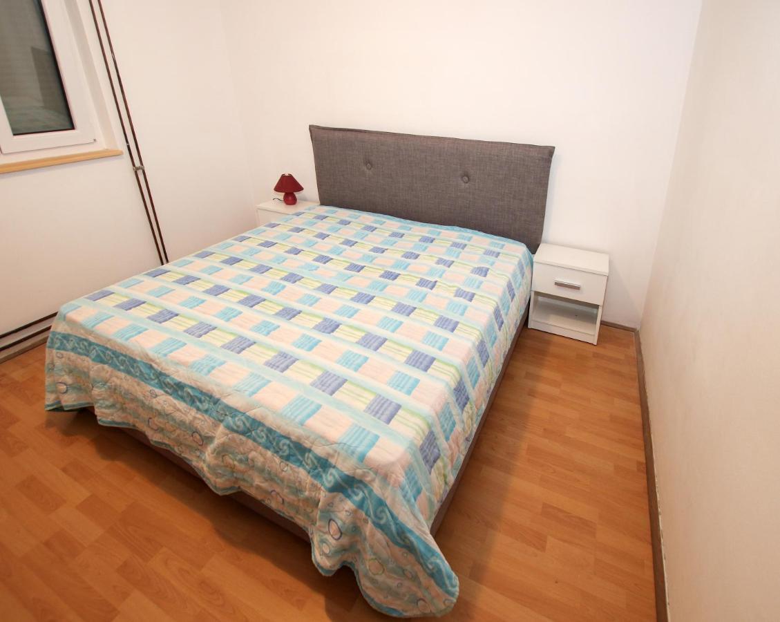 Apartments Branka Medulin Extérieur photo